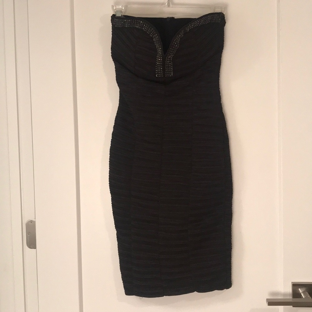 Black strapless sweetheart dress - Picture 2 of 7